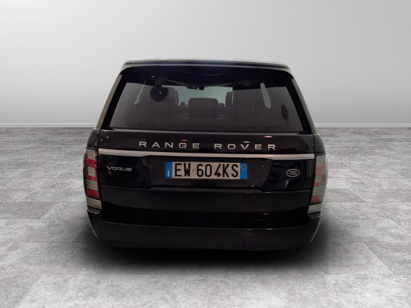 GuidiCar - LAND ROVER Range Rover IV 2013 2014 Range Rover 3.0 tdV6 HSE auto Usato